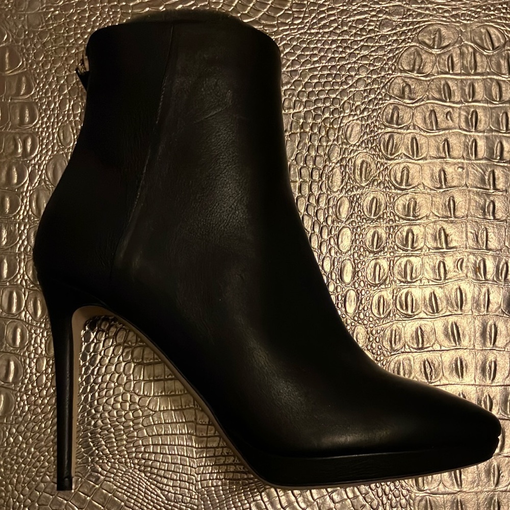 Beautiful black leather authentic Jimmy Choo boots.